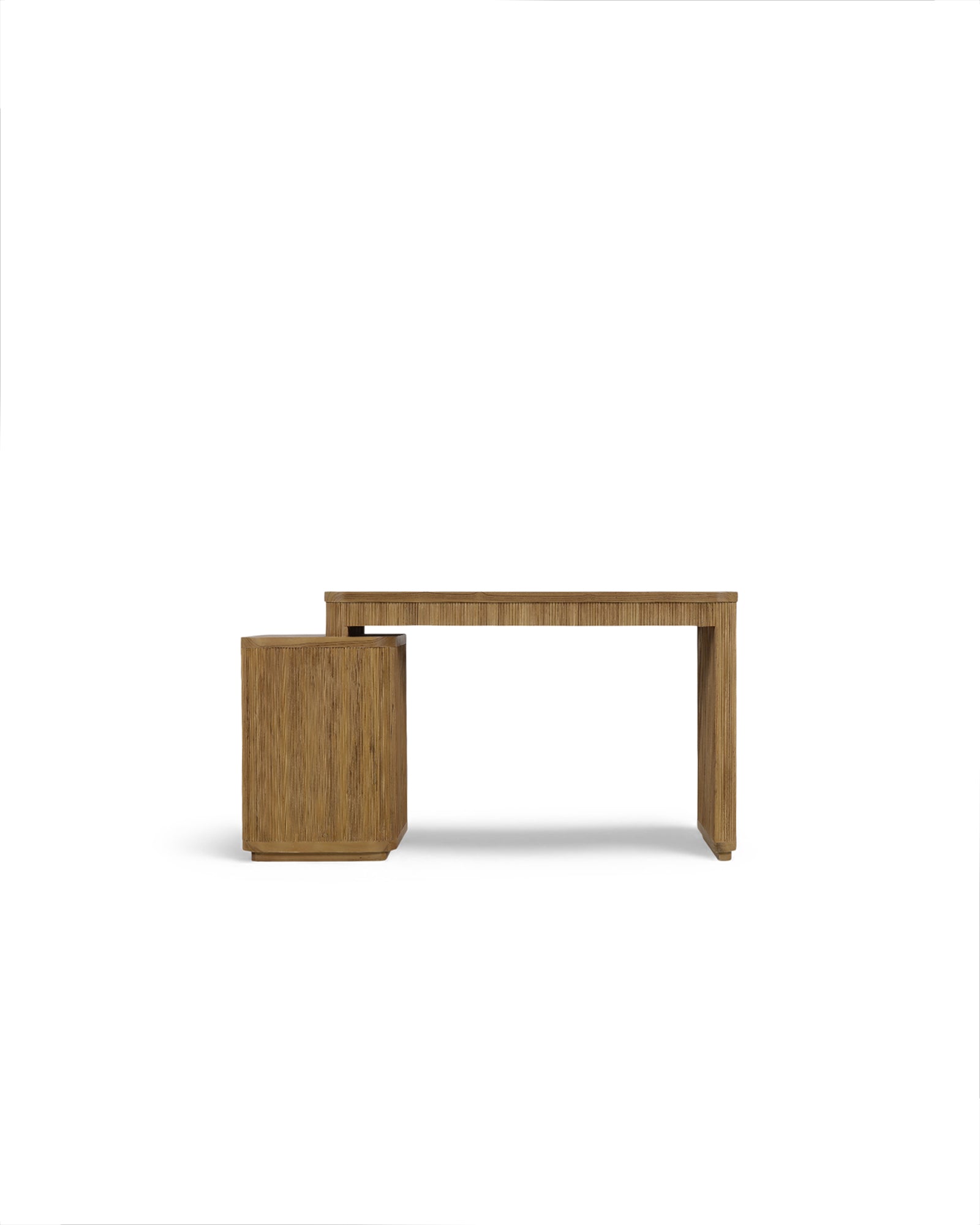 kraton-rounded-rectangular-desk
