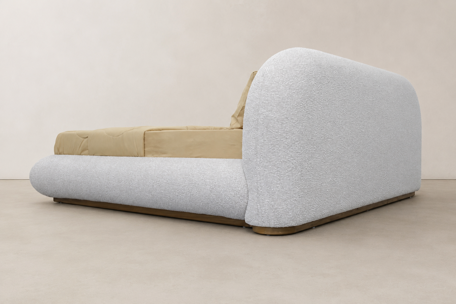 Curva Bed Super King, Bouclé Sand