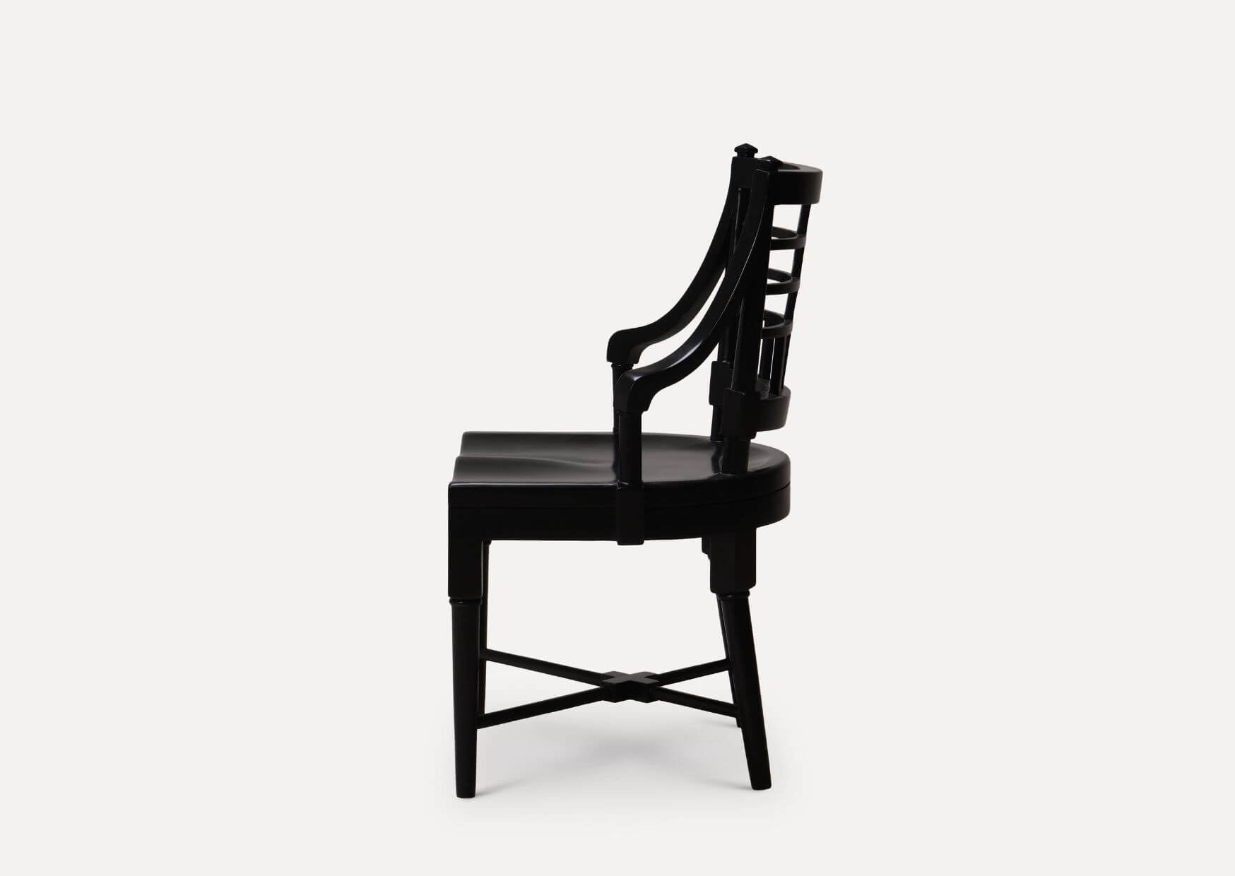 Lutyens Dining Chair W/ Arm