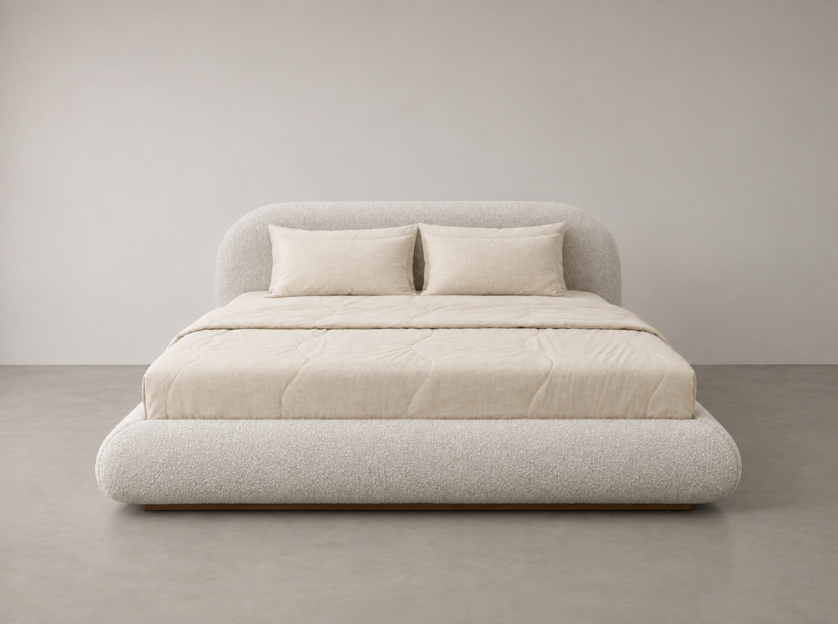 Curva Bed Super King in Boucle Sand, front