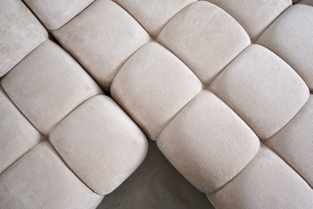 Bari Sectional, Straight