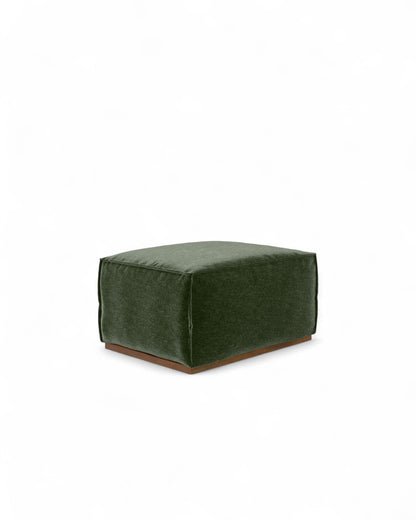 linus-ottoman