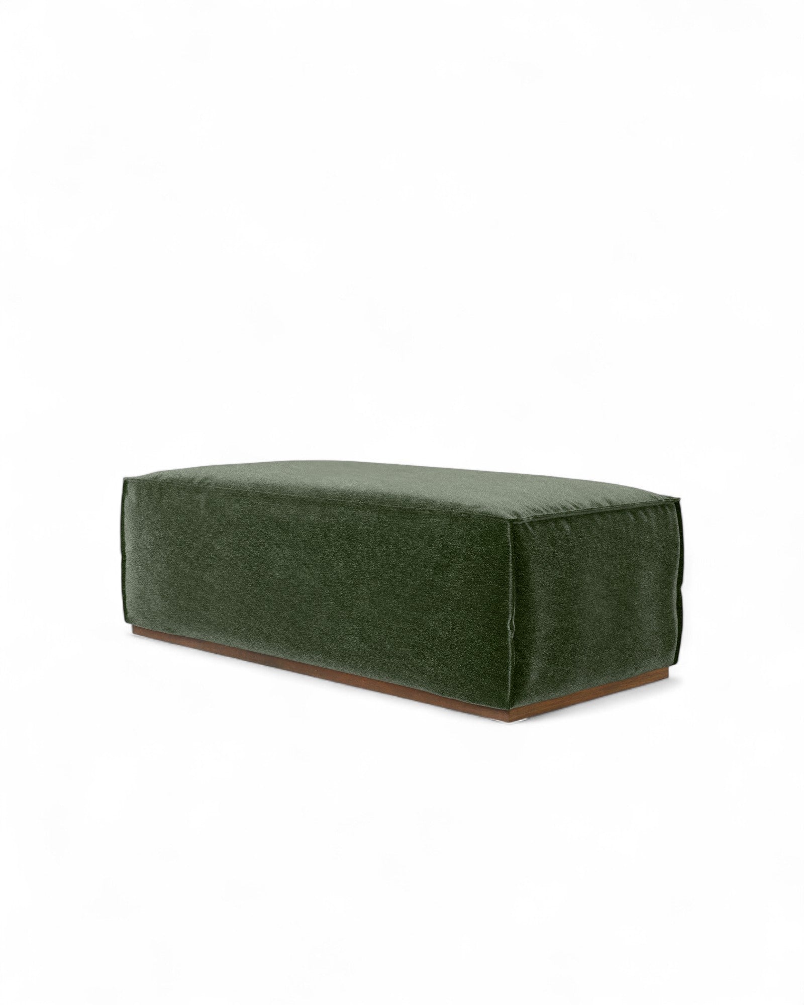 linus-wide-ottoman